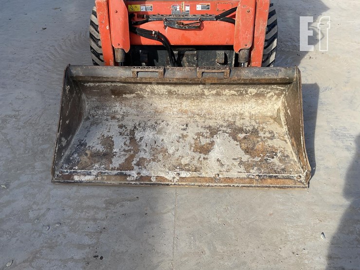 2021-kubota-ssv65-image-9