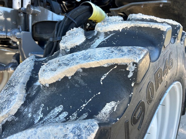 2016-ag-chem-rg1100b-image-65