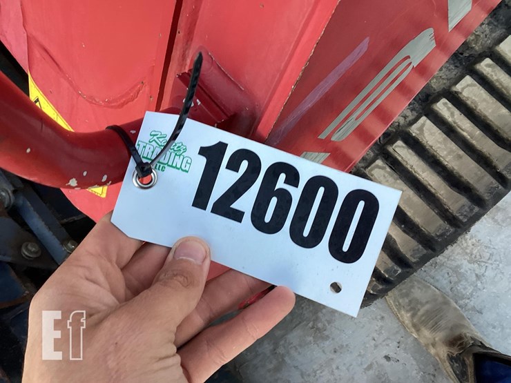 2016-takeuchi-tl8-image-22