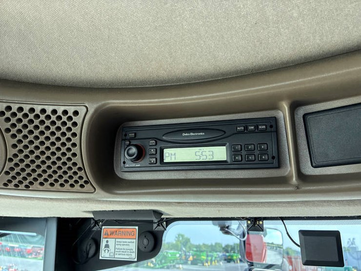 2007-case-ih-8010-image-108