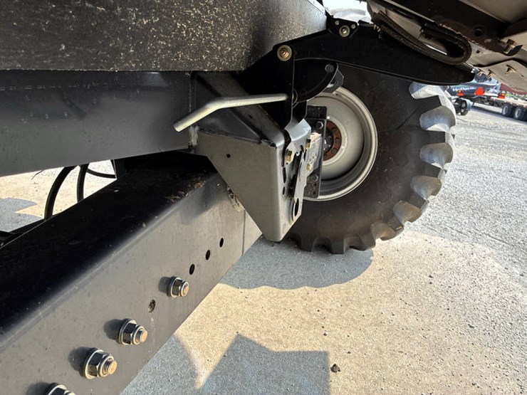 2007-case-ih-8010-image-53