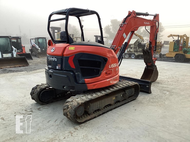 2021-kubota-u55-5-image-4