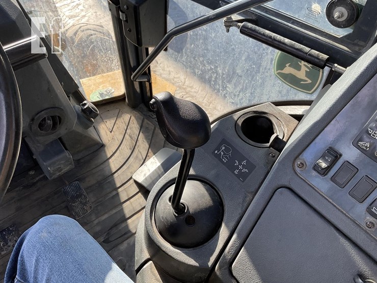 2019-deere-410l-image-17