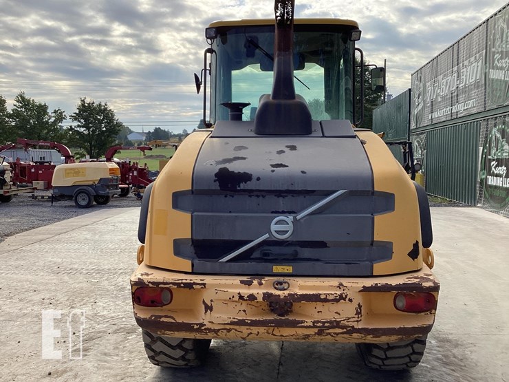 2014-volvo-l45g-image-3