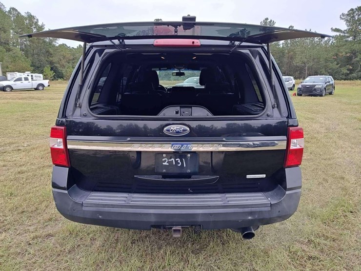 2016-ford-expedition-image-34