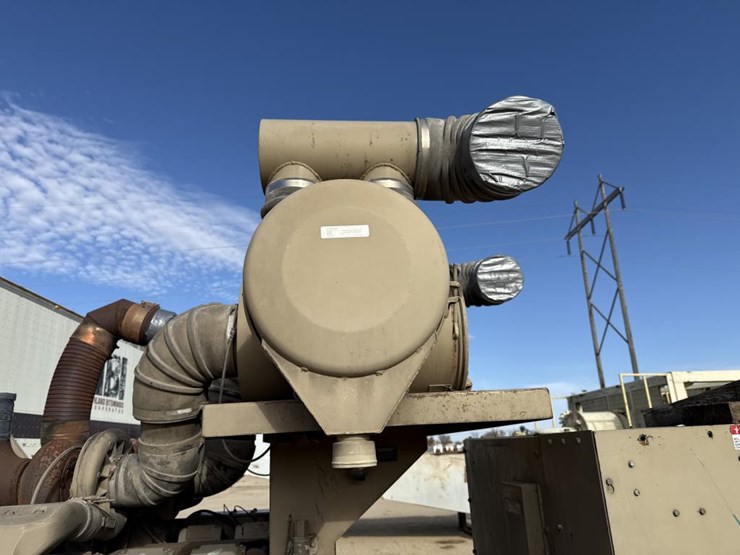 cummins-qst30-image-21