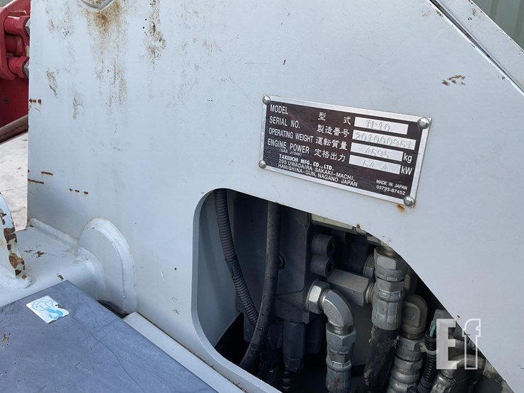 2014-takeuchi-tl10-image-21