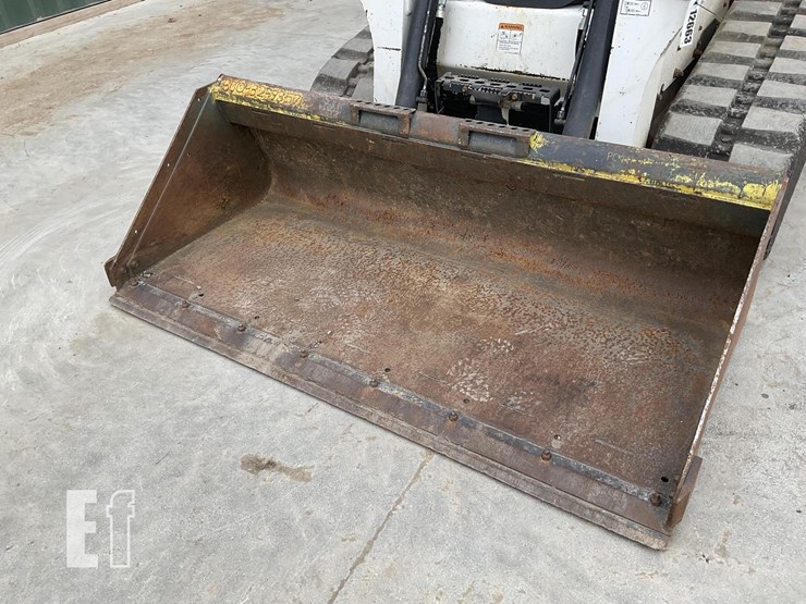 2021-bobcat-t740-image-9