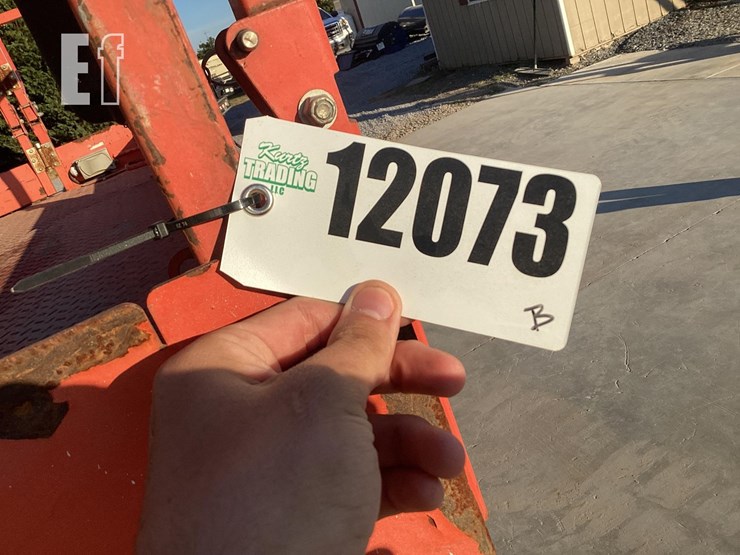 2016-skyjack-sj6832rt-image-13