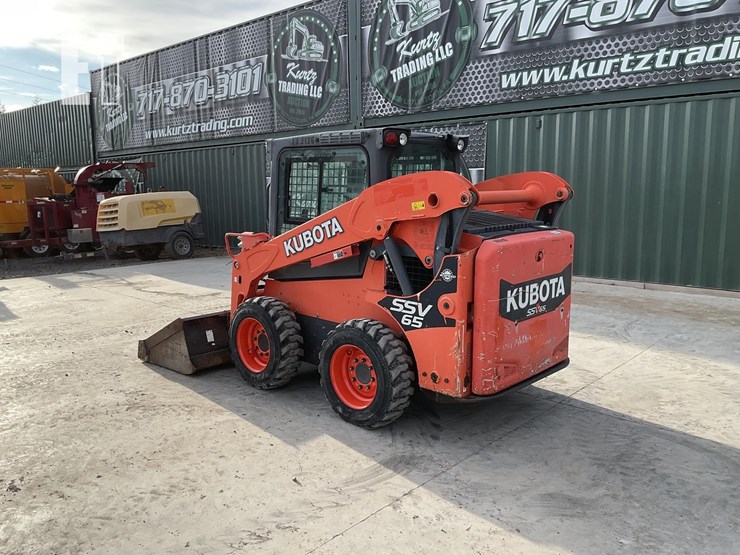 2018-kubota-ssv65-image-2