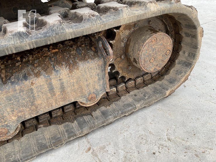 2019-kubota-kx040-4-image-9