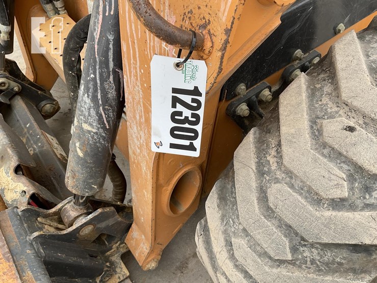 2015-case-sr250-image-23