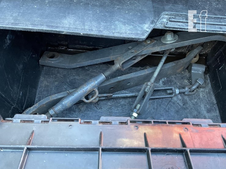 2010-kubota-b2620-image-11