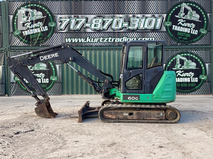 2017-deere-60g-image-1