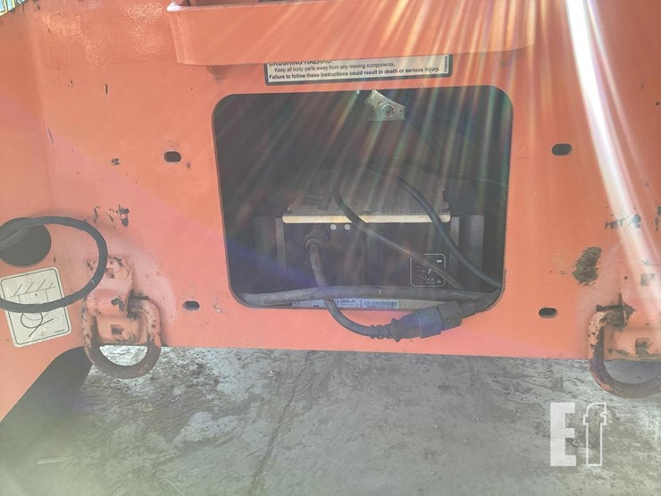 2018-jlg-t500j-image-9