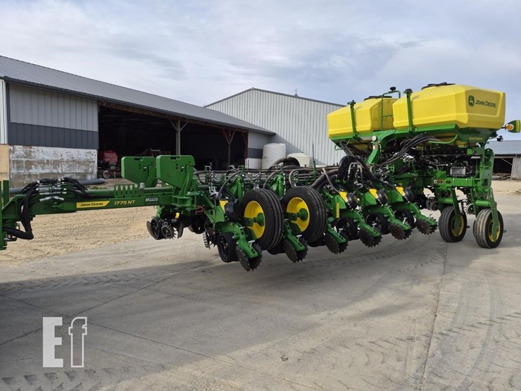 john-deere-1775-image-2