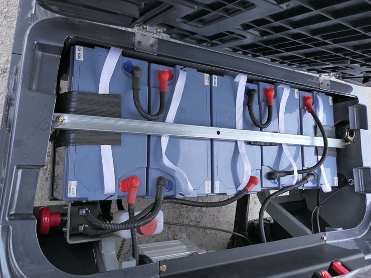 2025-ir-4-irgc80-4-seat-elec.-golf-cart,-60v-lithium-battery,-touch-screen-image-10