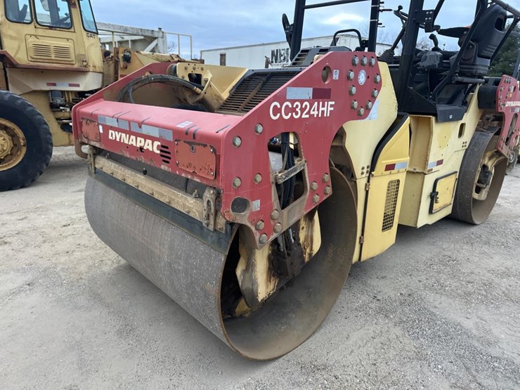 2009-dynapac-cc324-image-14