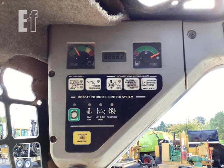 2007-bobcat-t250-image-19