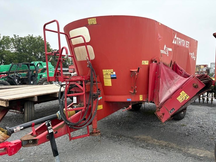 trioliet-salomix-200l-mixer-wagon-image-2