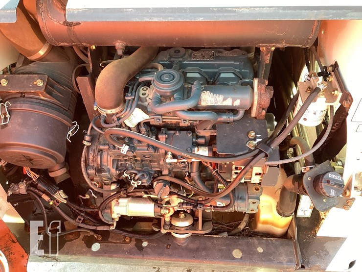 2013-bobcat-s550-image-11