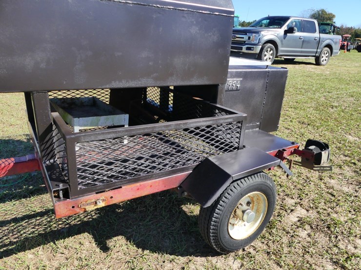 homemade-portable-smoker-image-3