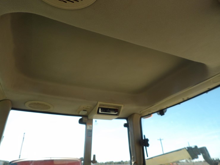 john-deere-7130-image-11