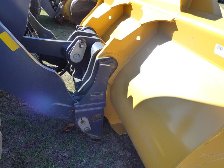 2021-deere-544p-image-4