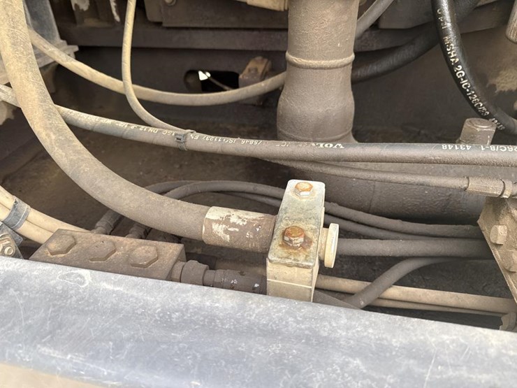 #1881-•-2020-volvo-ec480e-excavator-image-30