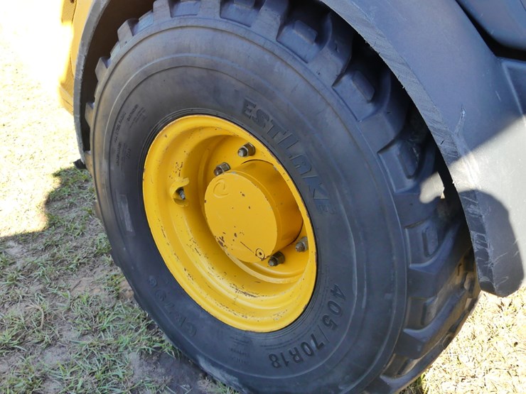 2021-deere-204l-image-7