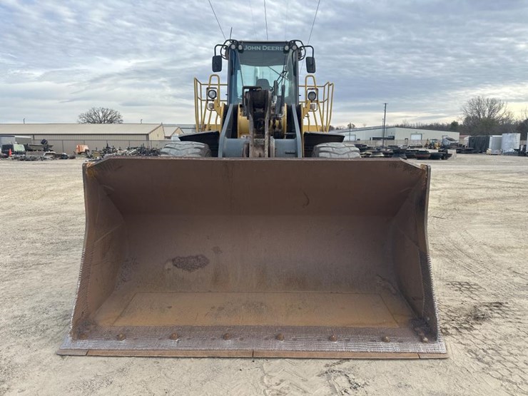 2006-deere-744j-image-8