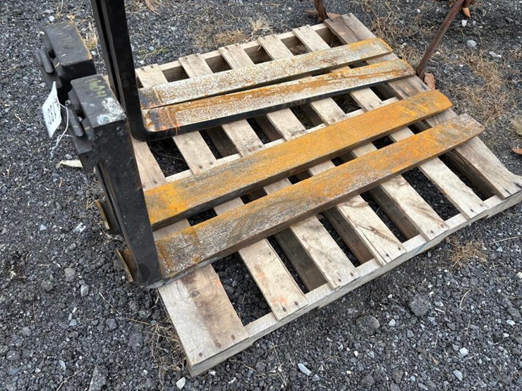 forklift-fork-image-2