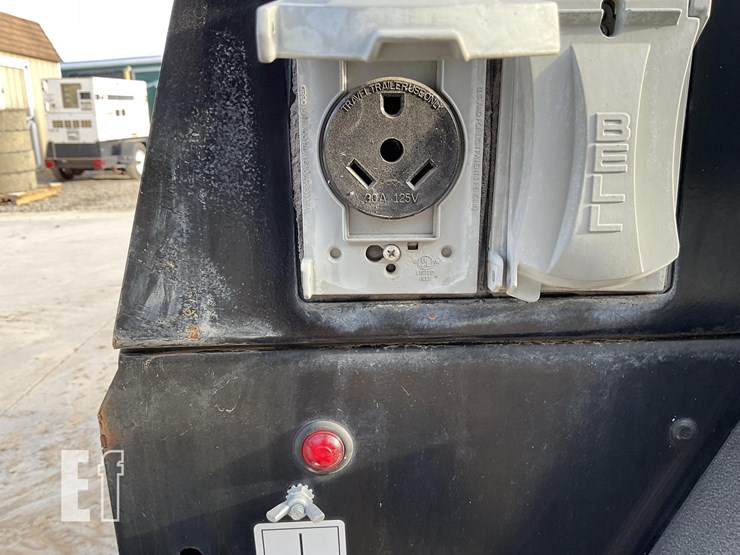 2019-allmand-bros-night-lite-v-series-image-12