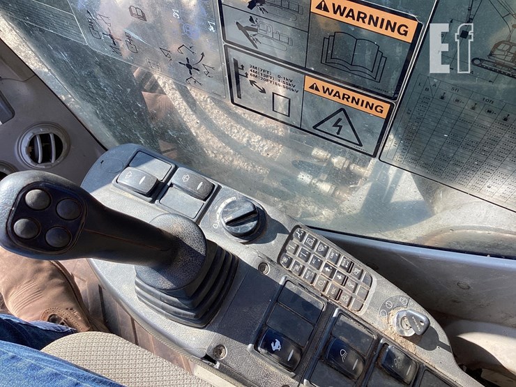 2008-volvo-ecr235cl-image-16