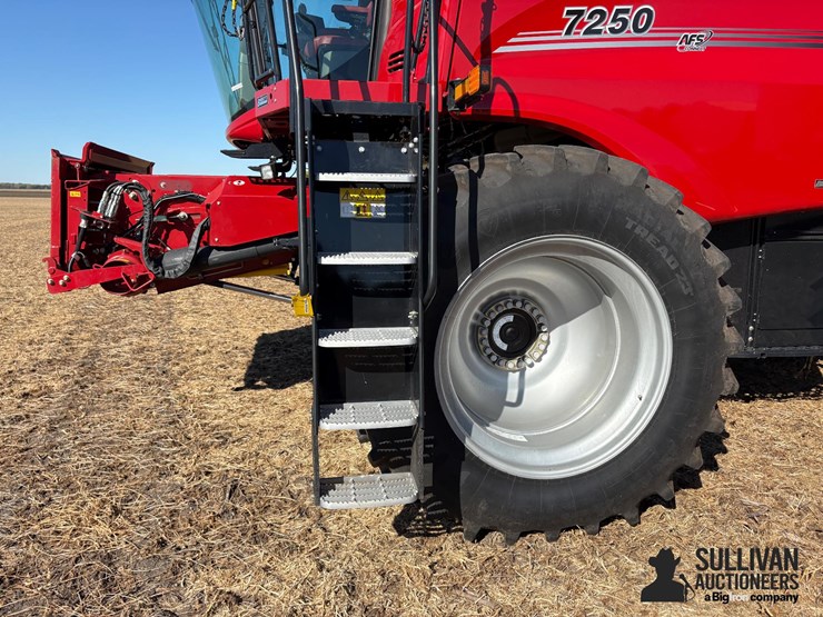 2021-case-ih-7250-image-10