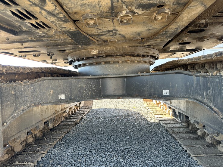 #32824-•-volvo-ec160e-crawler-excavator-w/hydraulic-thumb-image-24