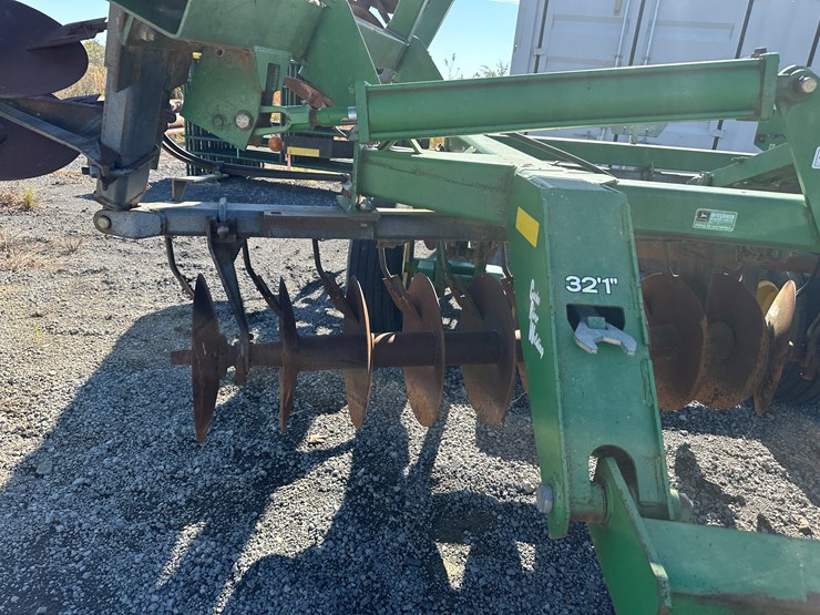 john-deere-637-image-42