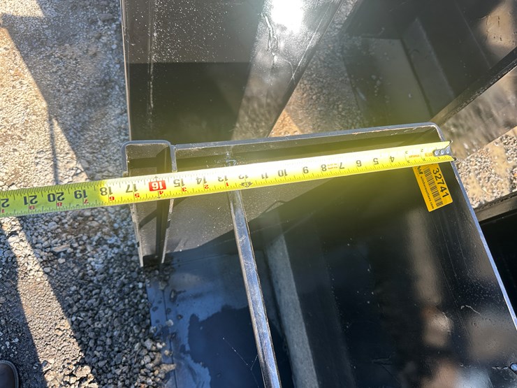 #32741-•-30"x3'-flashboard-pipe-riser-image-9