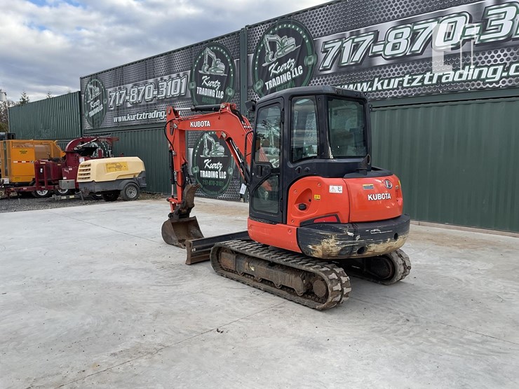 2019-kubota-kx040-4-image-2