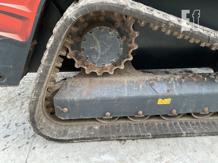 2020-kubota-svl95-2s-image-12