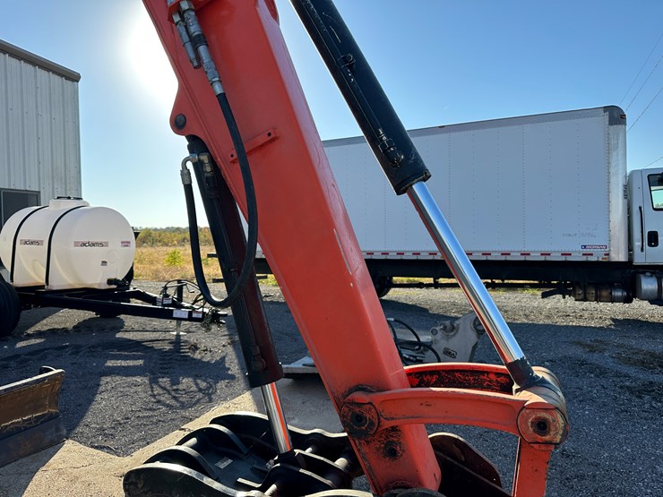 kubota-kx080-4-image-38