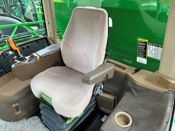 2012-john-deere-4940-image-36