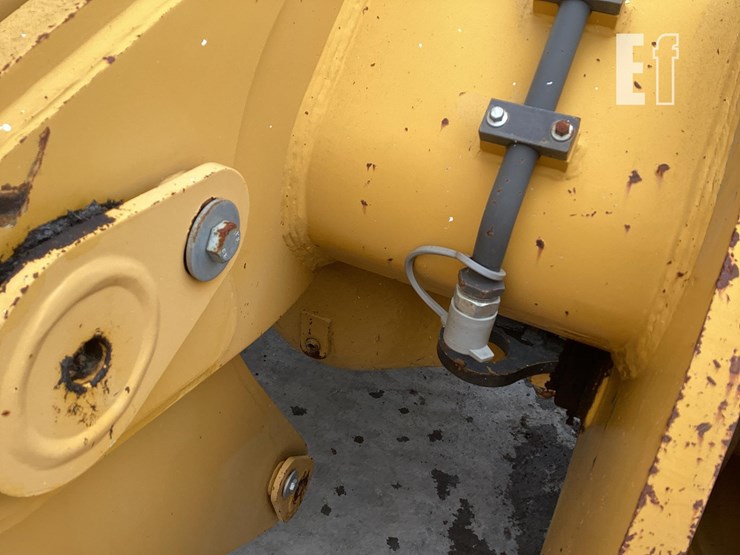 2016-sdlg-l948f-image-11