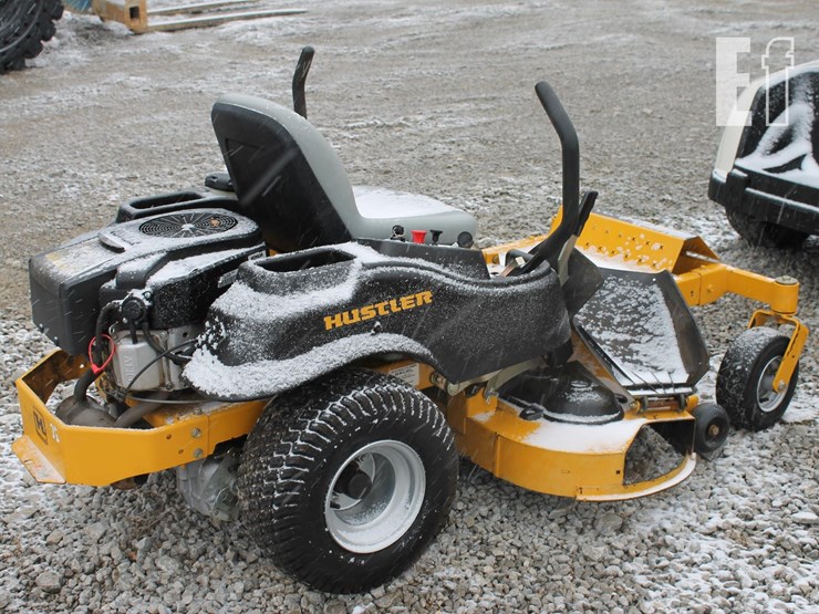 hustler-52"-zero-turn-2972-image-5