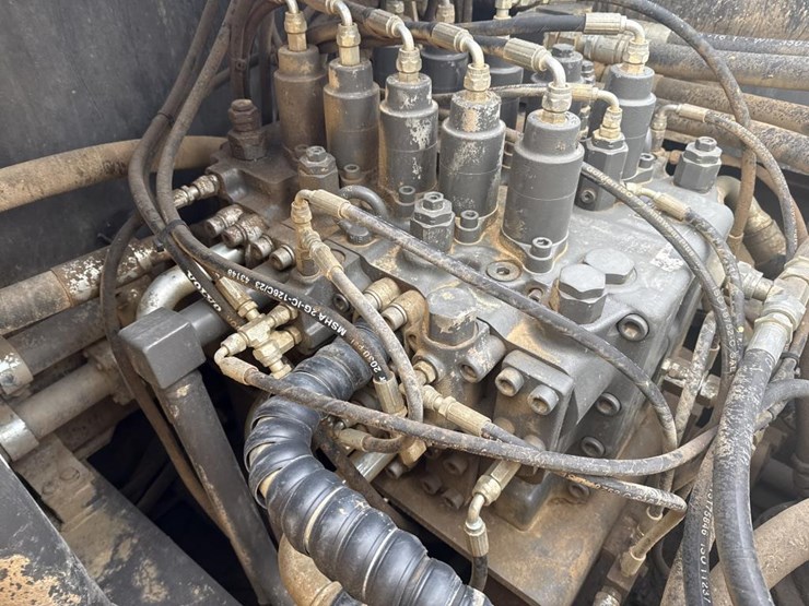 #1881-•-2020-volvo-ec480e-excavator-image-49