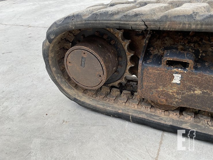 2020-yanmar-vio35-6a-image-10