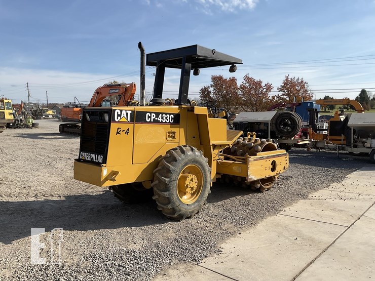 1996-caterpillar-cp-433c-image-4