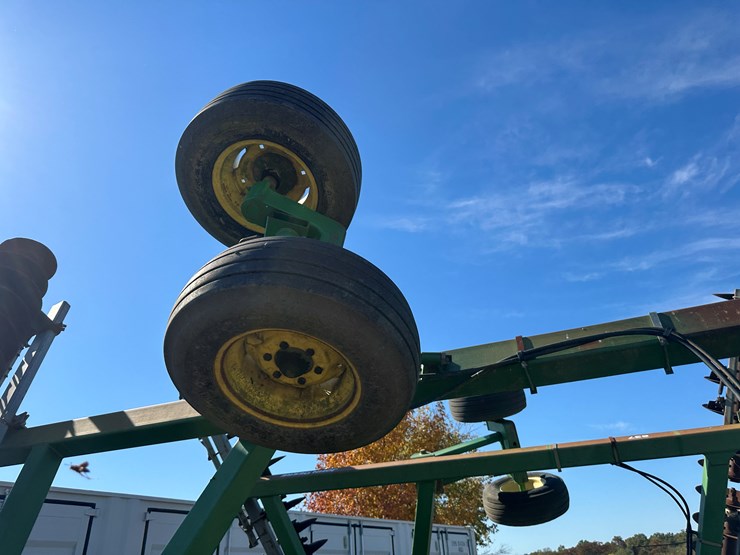 john-deere-637-image-46