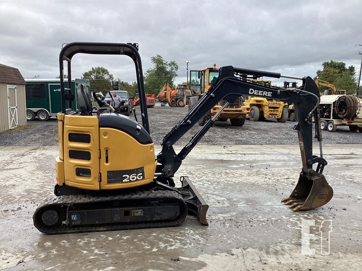 2020-deere-26g-image-5