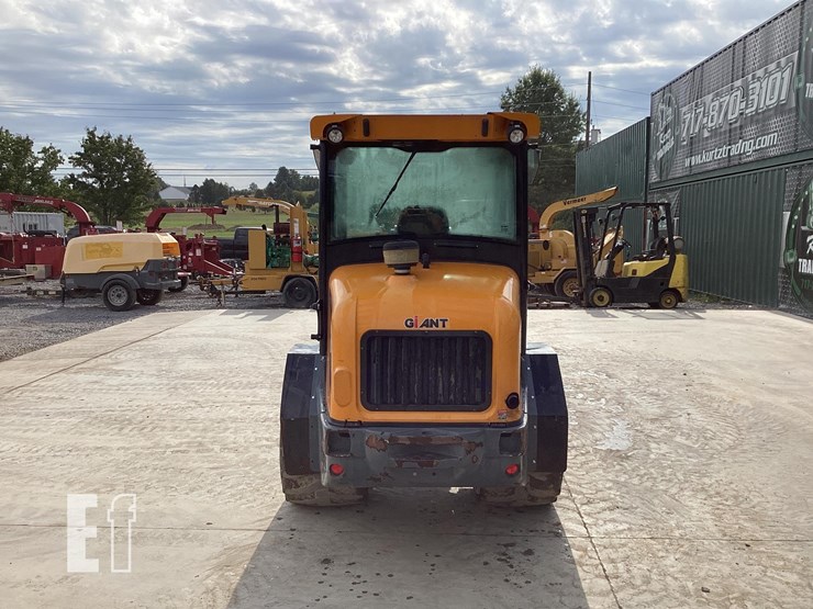 2015-giant-v5003-image-3